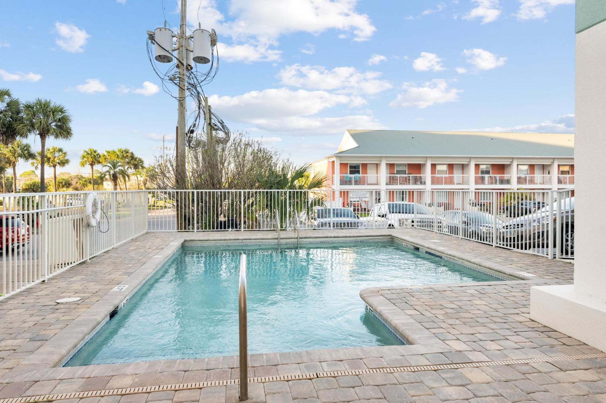 Seaglass - Oceanfront With Expansive Balcony * Fort Walton Beach