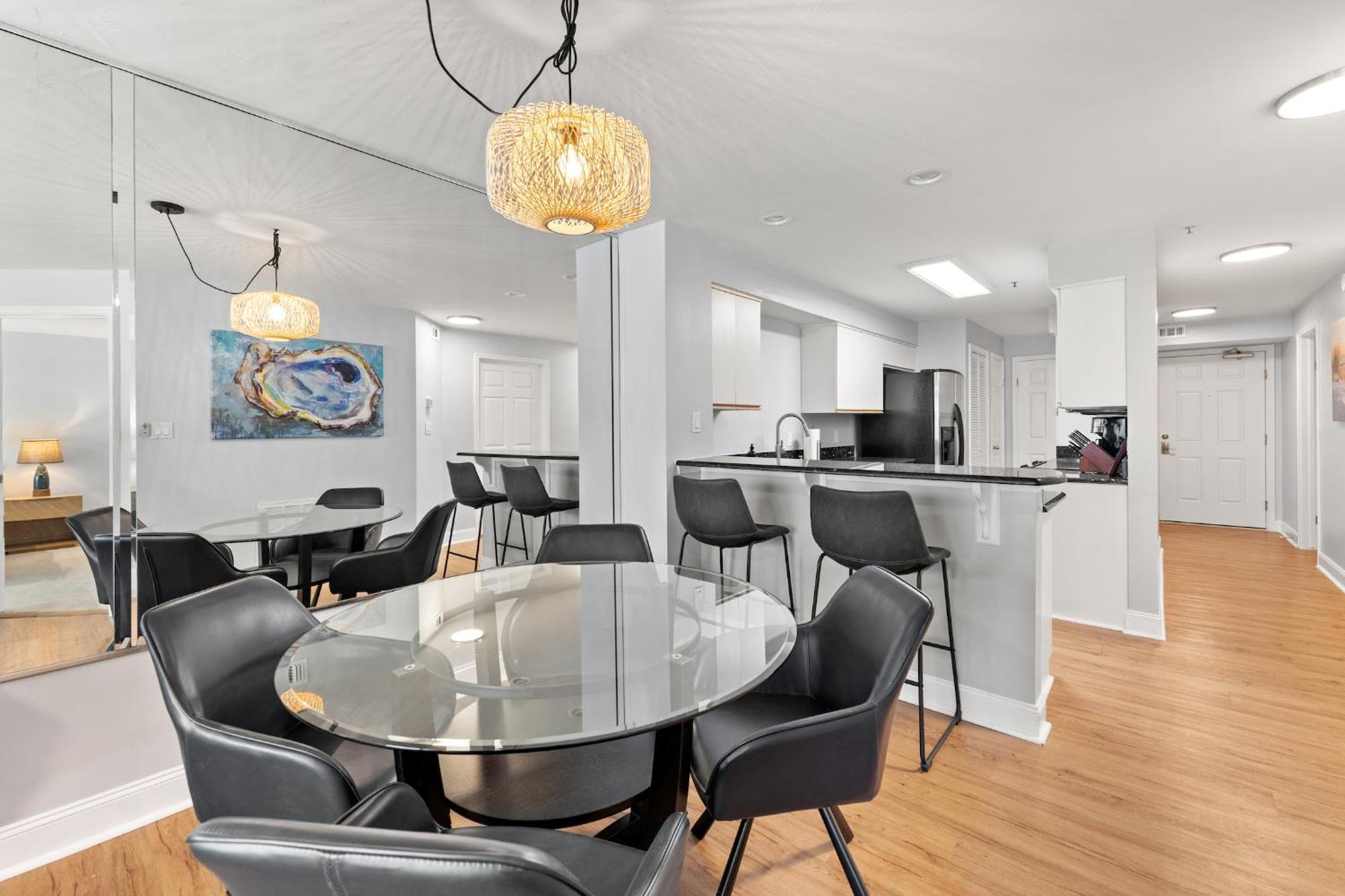 Apartment Seaglass - Oceanfront With Expansive Balcony